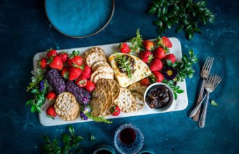 WhatsApp Avatars reportedly releases to beta testers: How to use it